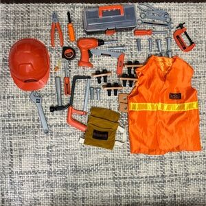 Black and Decker tools pretend play set